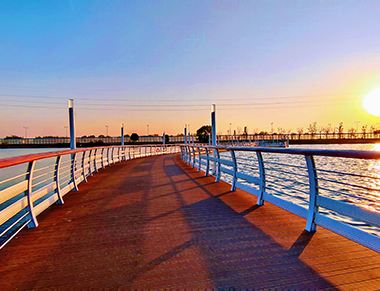 春申湖景觀浮橋